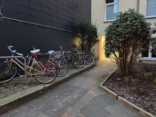 Fahrradstellplätze im Innenhof