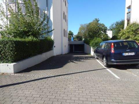 Offenburg Garage, Offenburg Stellplatz