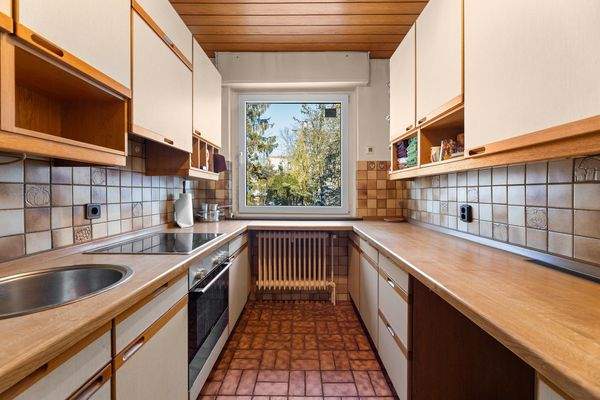 Gepflegte Einbauküche