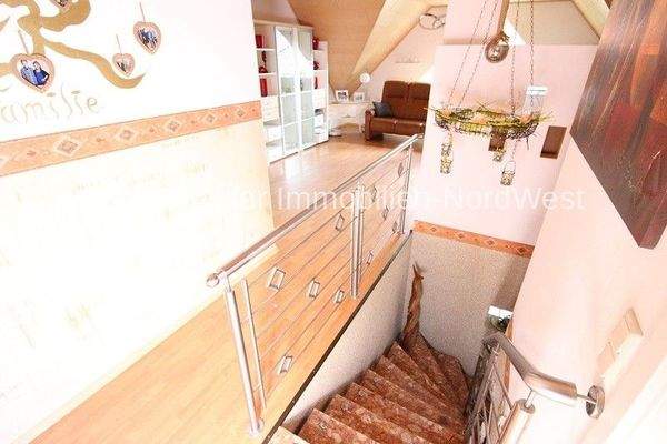 Wohnraum Treppenaufgang Obergeschoss