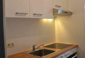 moderner Küchenblock