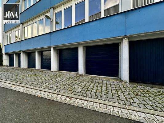 Rolltore tlw. vermietet