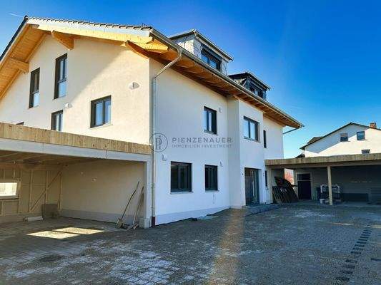 Außenansicht (damals im Bau)