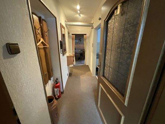 EG_Flur_www.villingen.immobilien