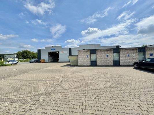 Zufahrt Lager 2, Parkplätze