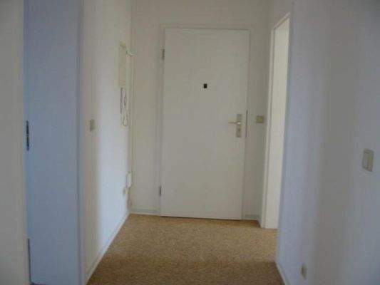 Flur / Wohnungseingangstür