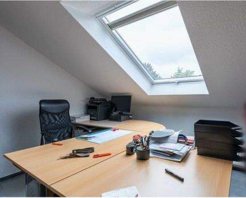 Büroraum 2-Beispieleinrichtung