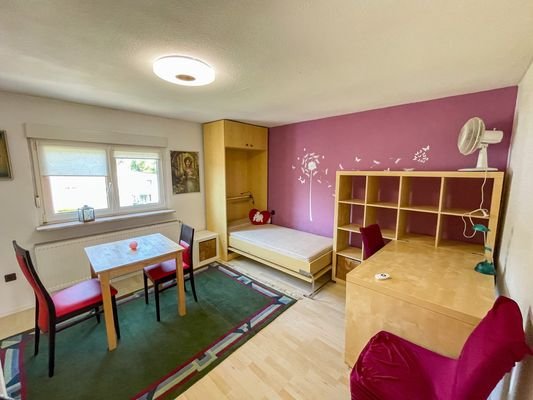 Schlafzimmer 2 OG