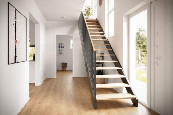 Diele mit spezieller Treppe