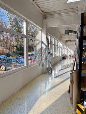 INFOS UNTER: 06171-586000