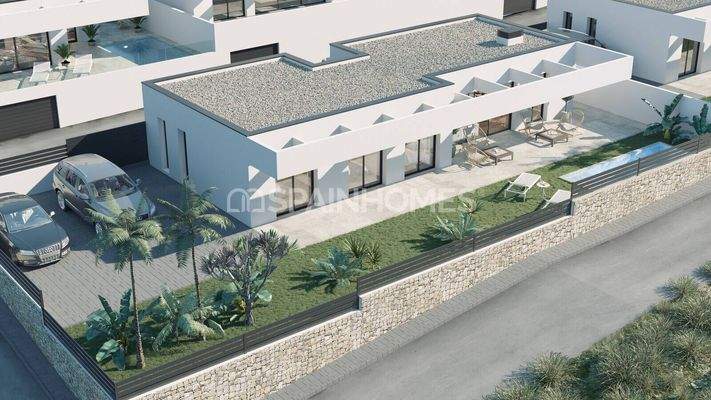Elegant Sea-View Houses with Private Pools in Finestrat