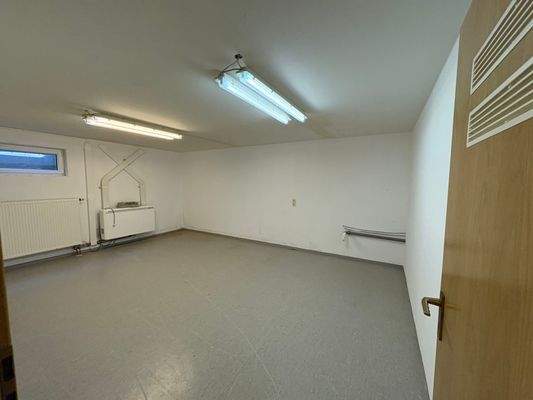 Kellerraum/EG Wohnraum 