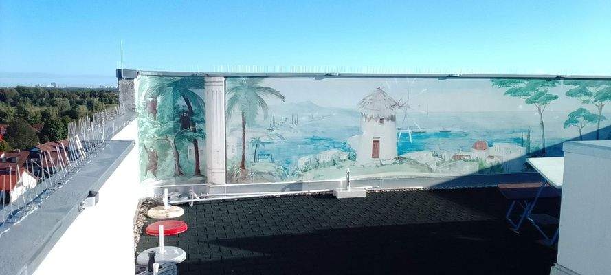 Schwimmbad auf dem Dach