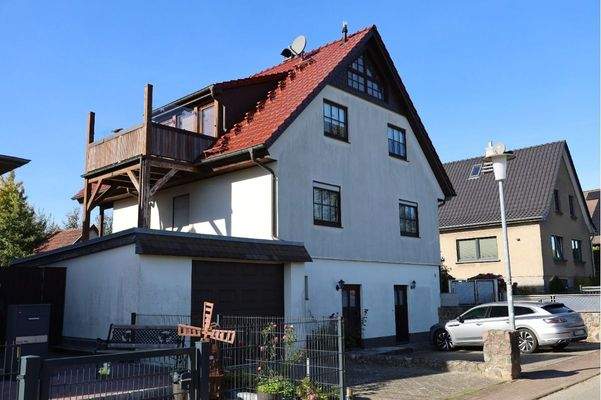 Straßenseitige Hausansicht