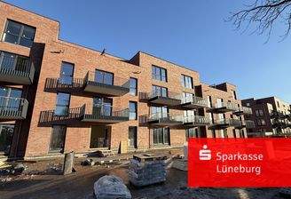 sonnige Balkone und Terrassen