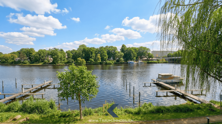 Steganlage in der Müggelspree