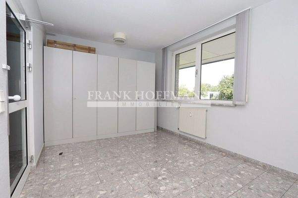 M2352-1.OGa Treppenhaus 1.1