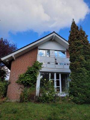 Ansicht Balkon und Terrasse