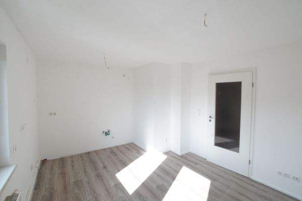 Wohnzimmer mit Küchenbereich