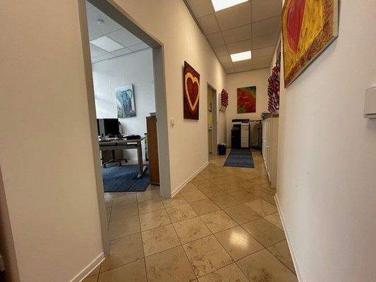 Zugang Einzelbüros.jpg