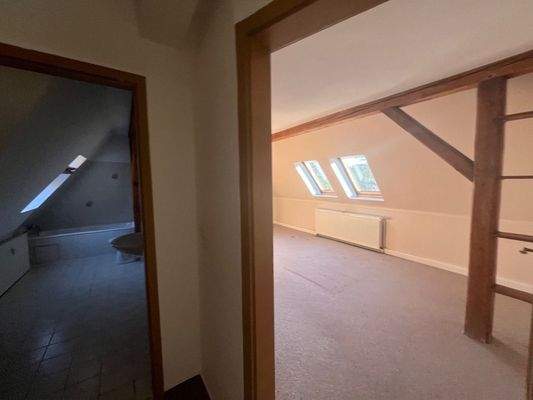 004020156800_302_358_1410202505403124