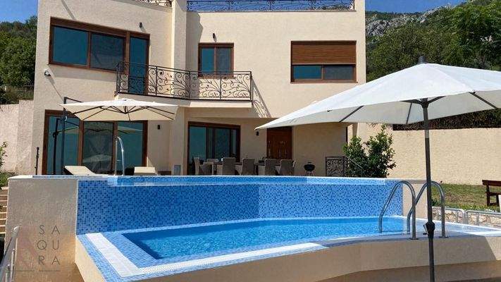 9C57F21B-46A9-4F7D-93BD-A379BDCD44CA