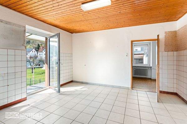 Kueche 1OG mit Balkon