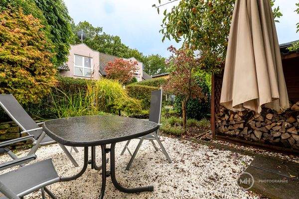 Blick von der unteren Terrasse