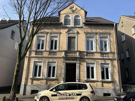 MFH - Straßenansicht