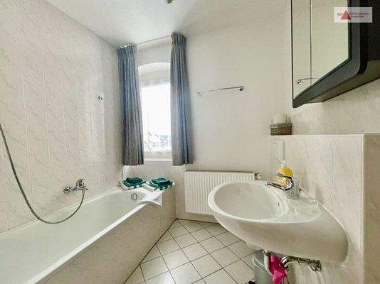 Tageslichbad 1.OG WE 3