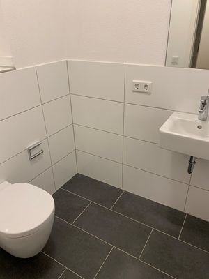 Gäste-WC (Bsp.)