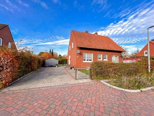 Haus Frontansicht DHH Links