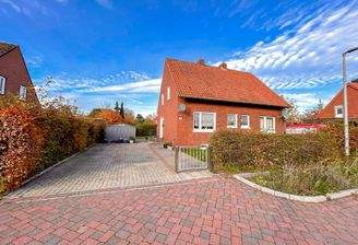 Haus Frontansicht DHH Links