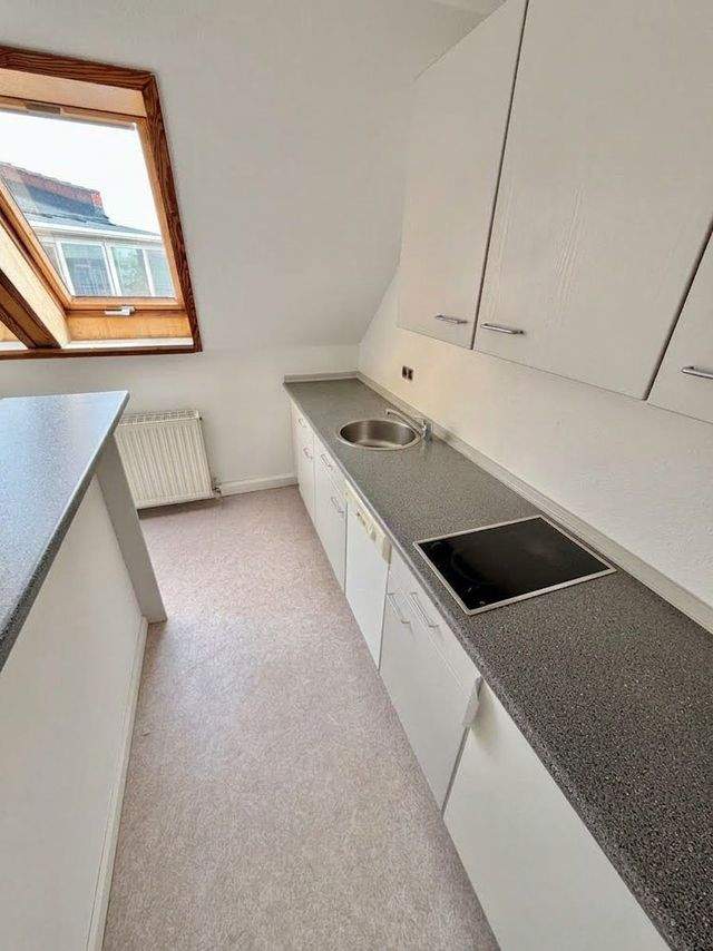 Inklusive Einbauküche: Sanierte 2-Raum-Wohnung im Erstbezug - Foto 3