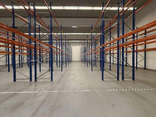 Innenansicht: Regalierung