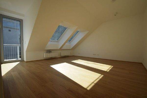 9_großes Schlafzimme