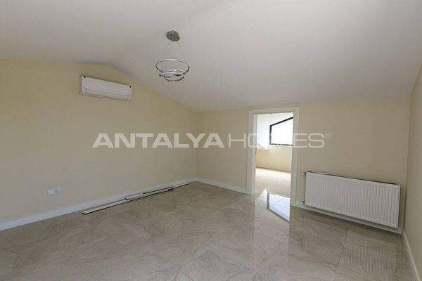 Modernly Designed Villas in a Complex in Belek Kadriye