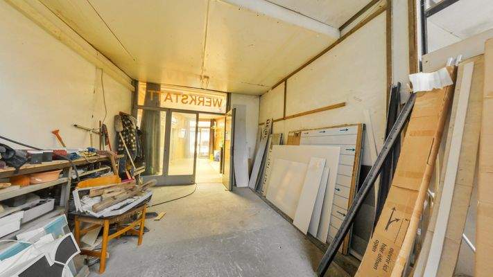 Zugang Halle/Produktion