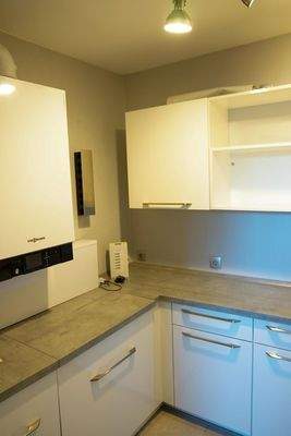 Küche klein + Heizung
