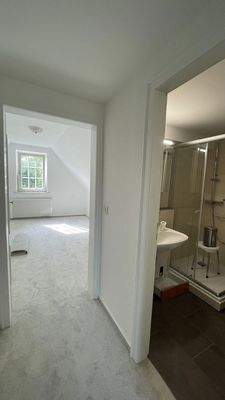 SZ im OG mit Duschbad
