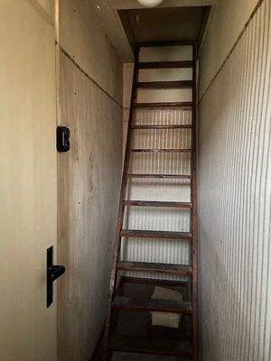 Zugang zum Dachboden