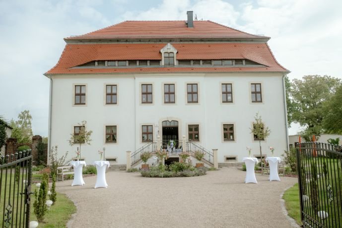 Barockes Herrenhaus aus 1797 Kernsaniert!