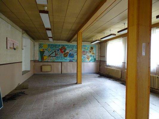 der ehemalige Speisesaal im Nebengebäude