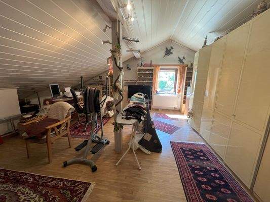 W1 - Dachgeschoss ausgebaut