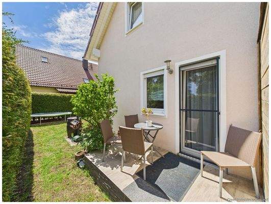 Ost-Terrasse Einliegerwohnung