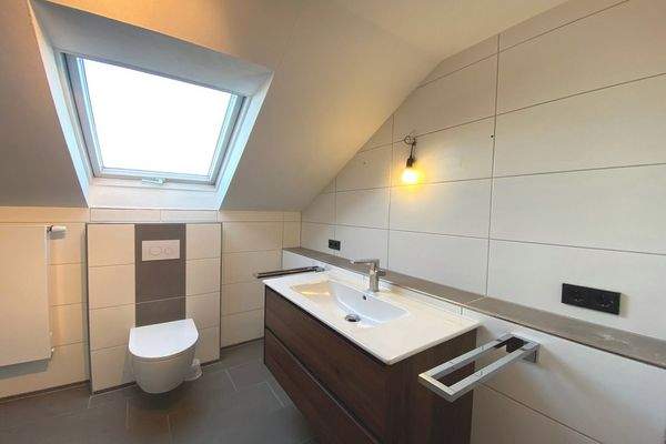 modernes Tageslichtbad