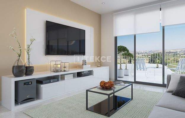 Modern Apartments with River Views in Guardamar del Segura