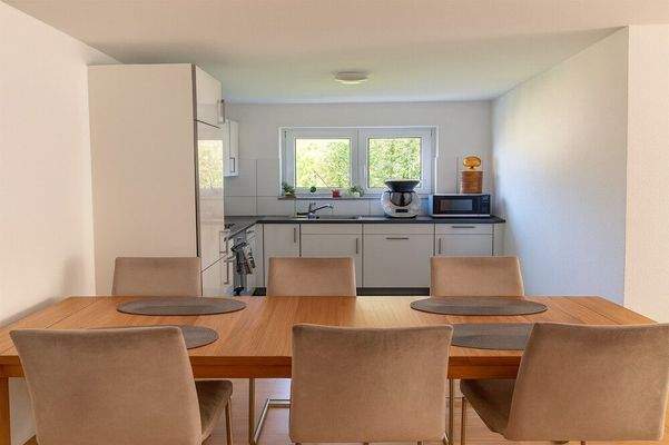 Küche und Essbereich