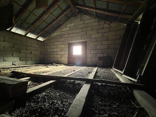 Nebengebäude / Speicher