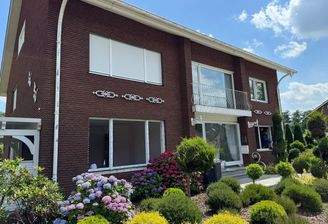 Hausansicht seitlich